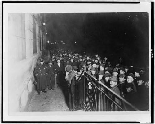 HistoricalFindings Fotó: Tömeg,Önkormányzati House,New York,a Férfiak Vár Ajtókat Megnyitni,1914