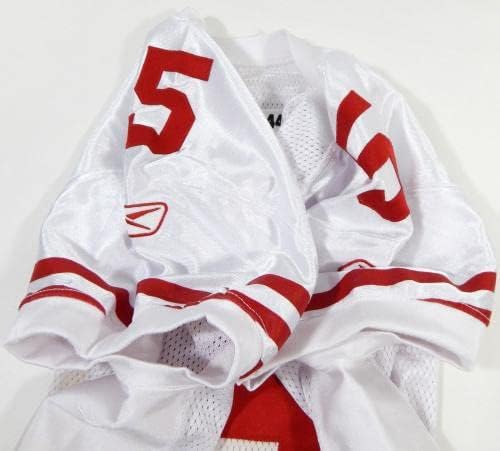 2011-ben a San Francisco 49ers Chris Hogan 5 Játék Kiadott Fehér Jersey 44 DP26610 - Aláíratlan NFL Játék Használt Mezek