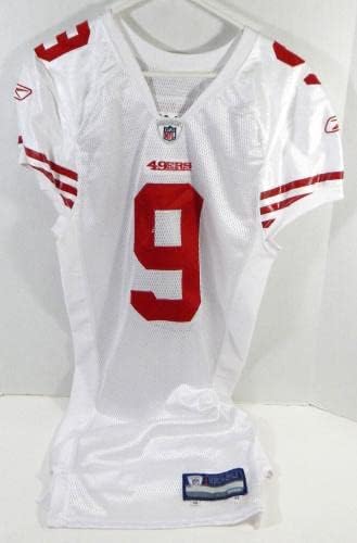 2009-ben a San Francisco 49ers Shane Andrus 9 Játék Kiadott Fehér Jersey 42 DP26923 - Aláíratlan NFL Játék Használt Mezek